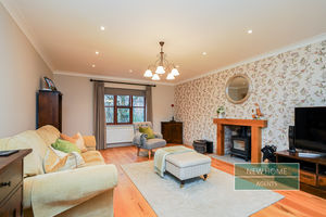 Photo 16- click for photo gallery